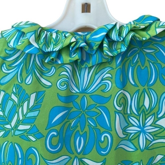 Lilly Pulitzer Sleeveless Silk Ruffle Collar Top. Limeade Purrfect Paradise 2
C - Picture 7 of 9